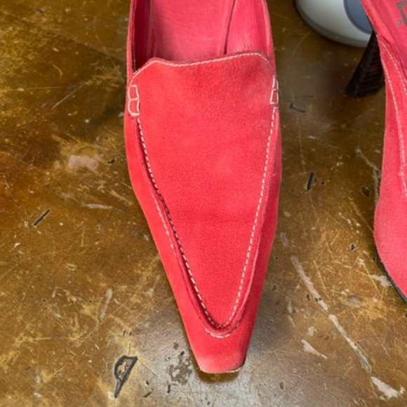 Donald J. Pliner Red Suede Mules - Size 6 1/2 - Picture 5 of 14